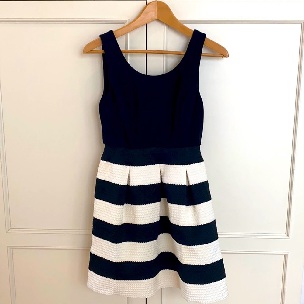 Lily Star cocktail/formal dress blk/cream